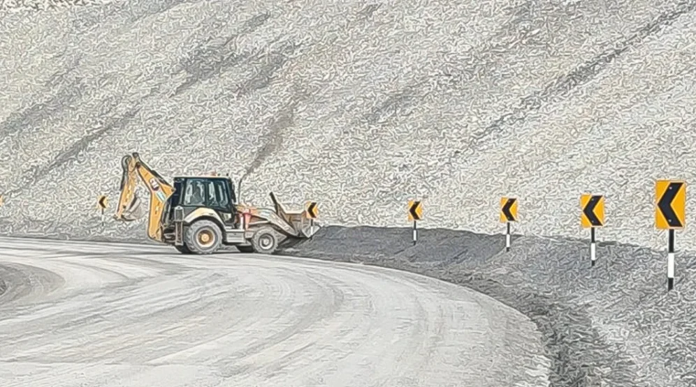Mantenimiento_Rutinario_Carretera_Conococha-ANTAMINA-4